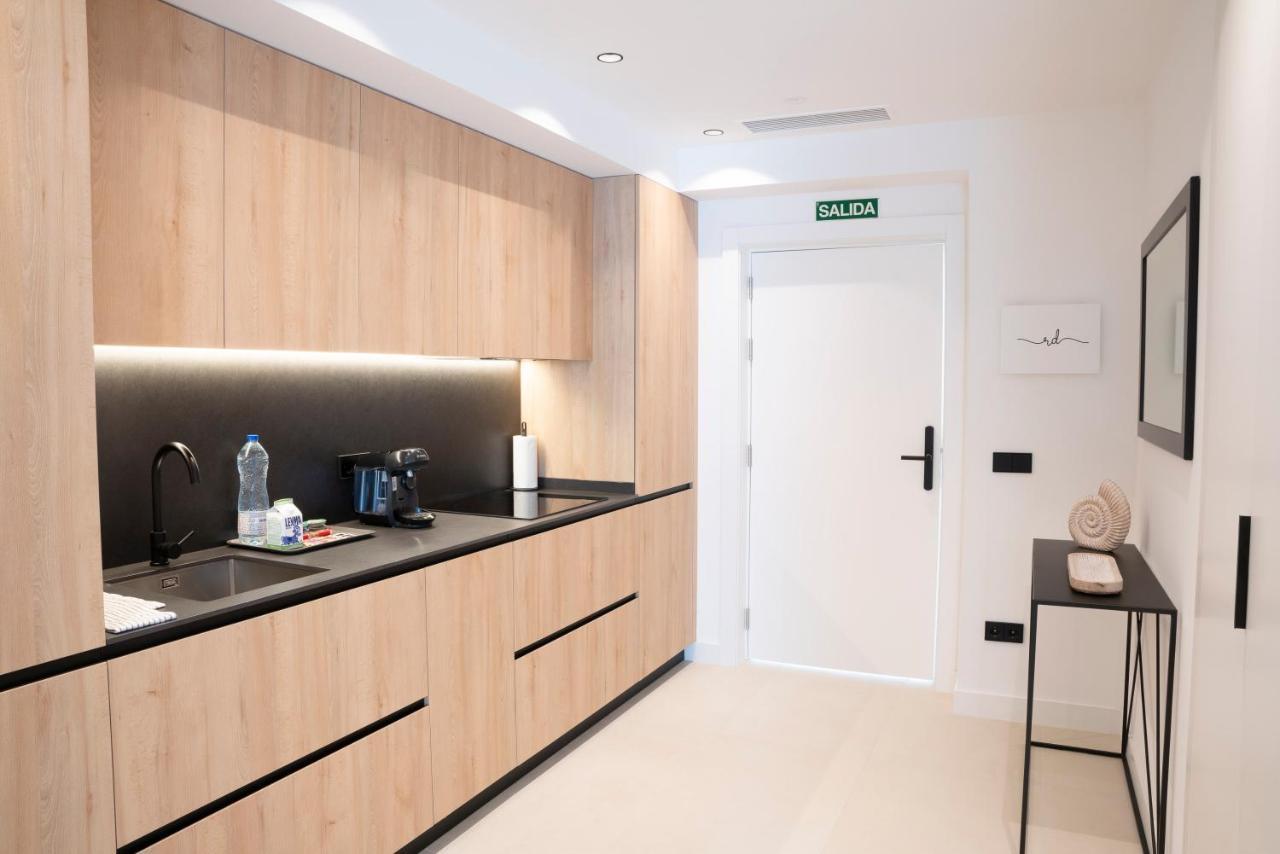 Rd Hotel Apartamento Раксо Екстериор снимка